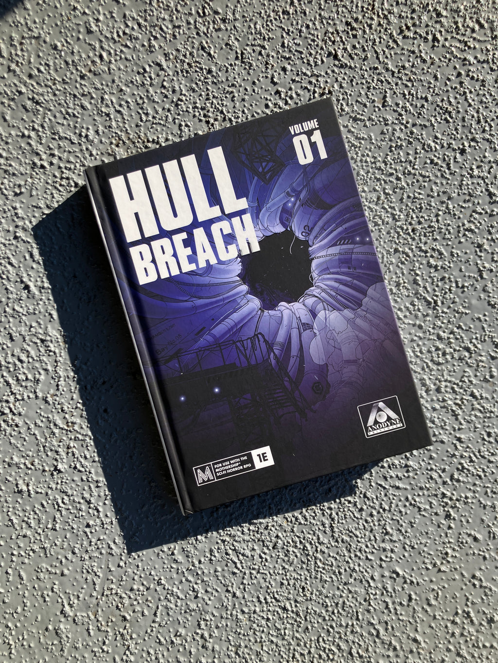 Hull Breach Volume 01
